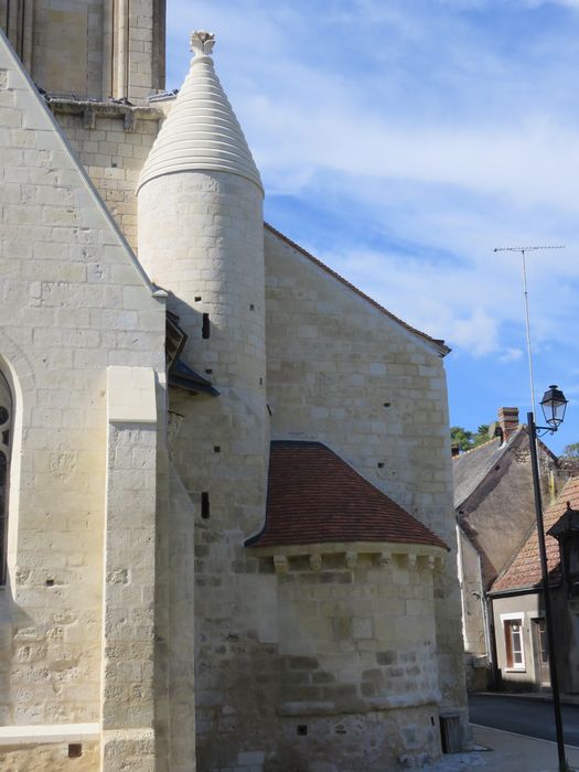 Eglise Notre-Dame : Chevet, vue partielle