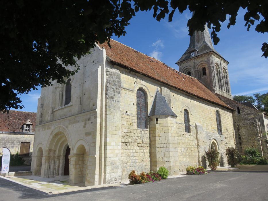 Eglise Notre-Dame : Ensemble sud-ouest, vue partielle