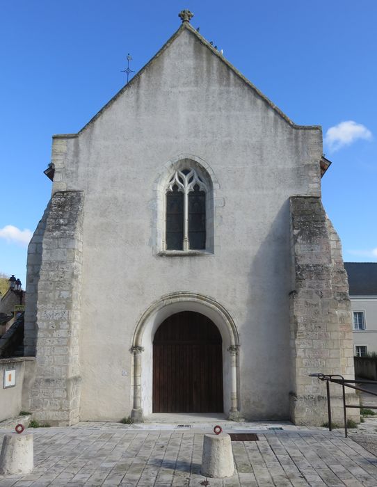 Eglise paroissiale Saint-Saturnin : Façade occidentale, vue générale