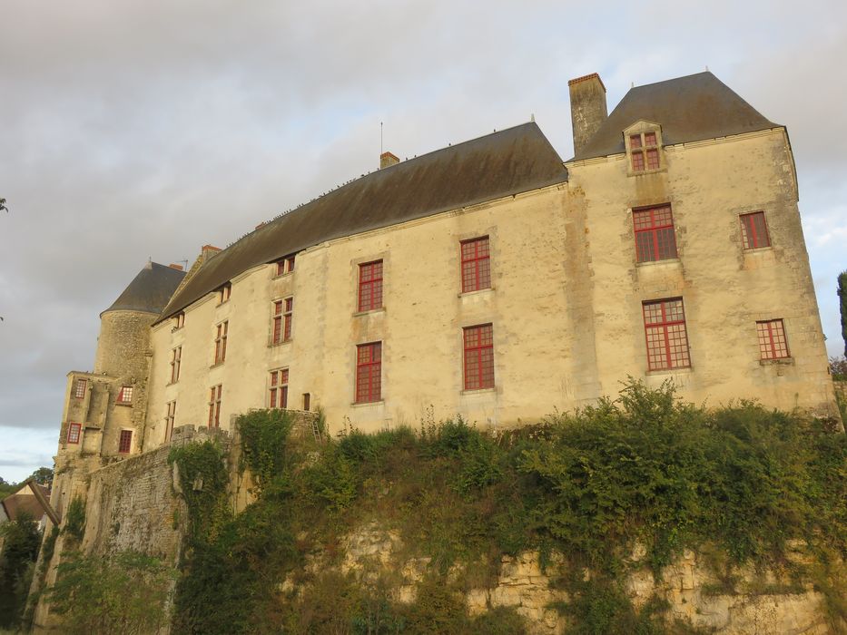 Château du Châtelier : Façade ouest, vue générale