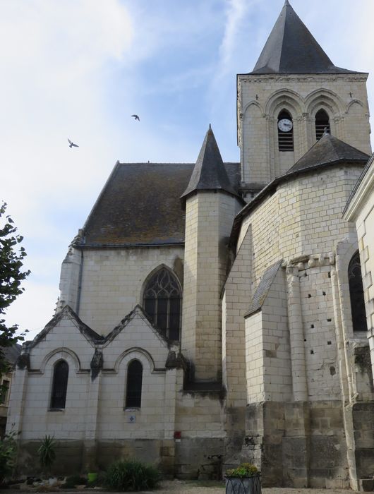 Eglise Saint-Epain : Chevet, vue partielle