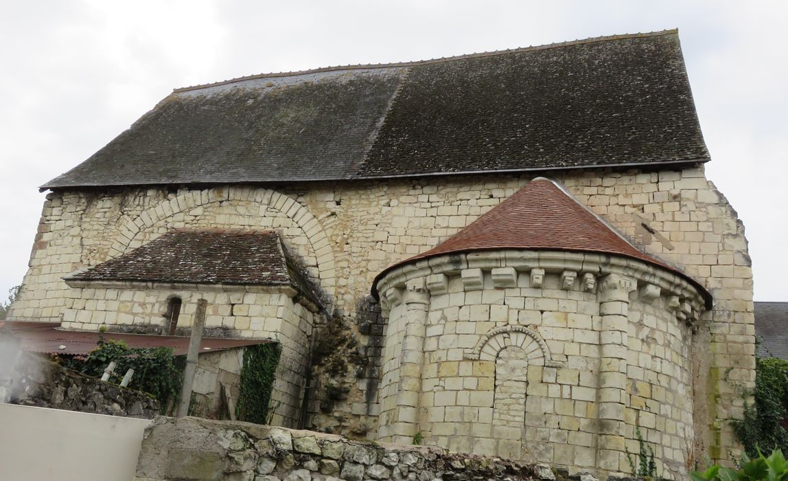 Ancienne chapelle priorale Saint-Mesmin : Façade latérale est, vue générale