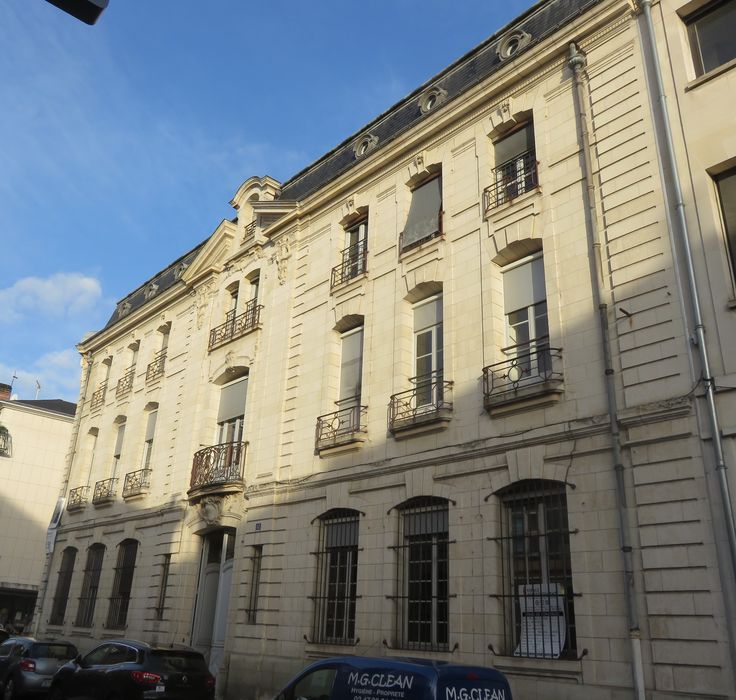 Chambre de Commerce : Façade rue Berthelot, vue générale