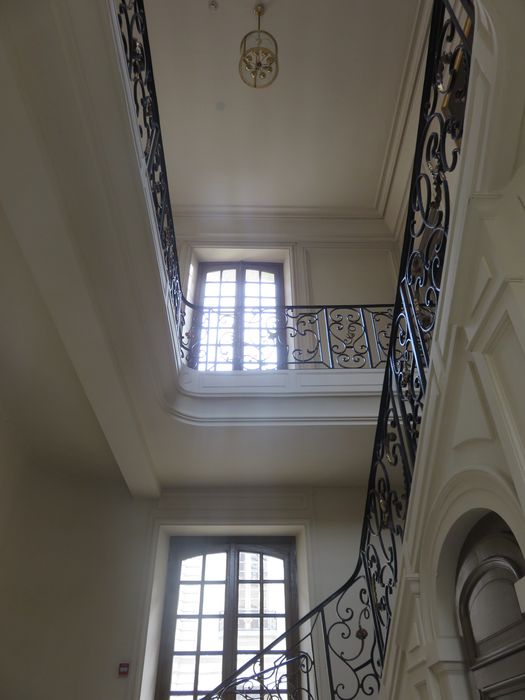 Chambre de Commerce : Escalier d'honneur, vue partielle