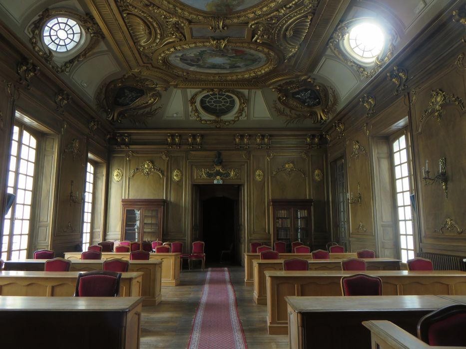 Chambre de Commerce : Salle d'audience, vue générale