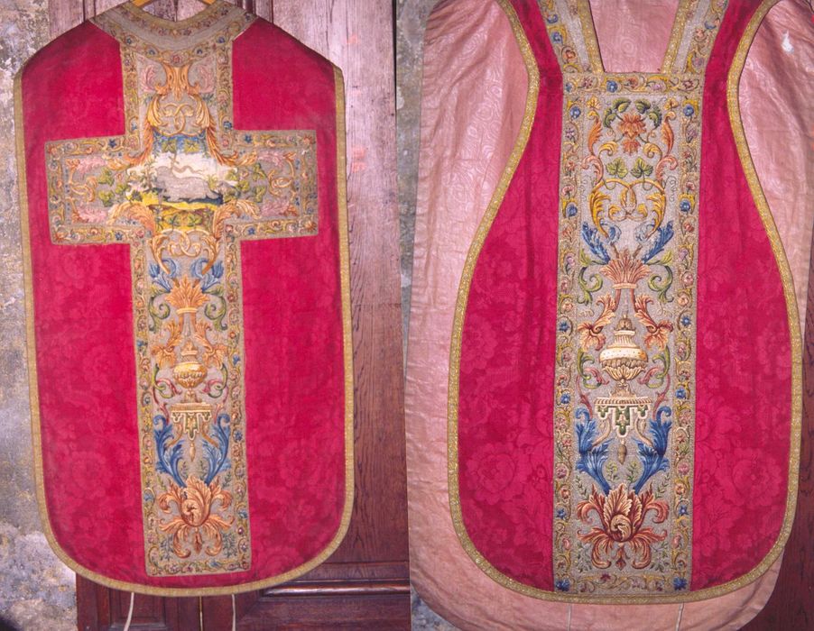 chasuble - © Ministère de la Culture (France), Conservation des antiquités et des objets d'art de l'Indre-et-Loire – Tous droits réservés