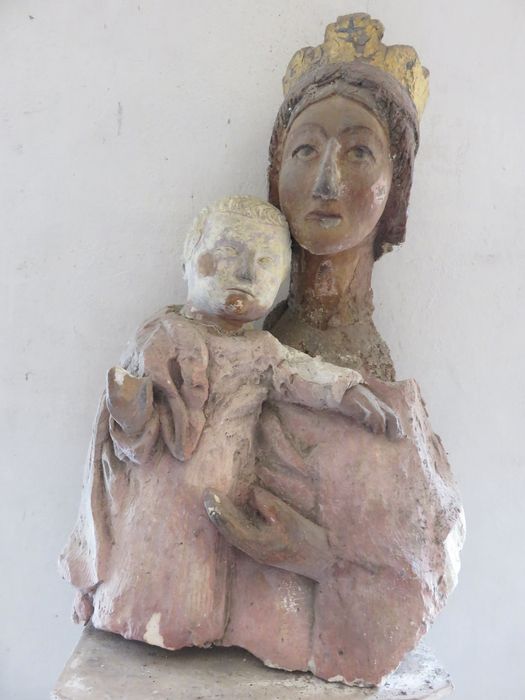 statue (fragment) : buste de Vierge avec l'Enfant Jésus