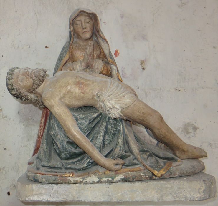 statue : Vierge de Pitié