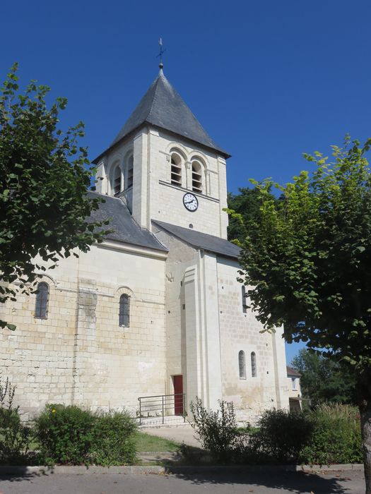 façade latérale sud, vue partielle