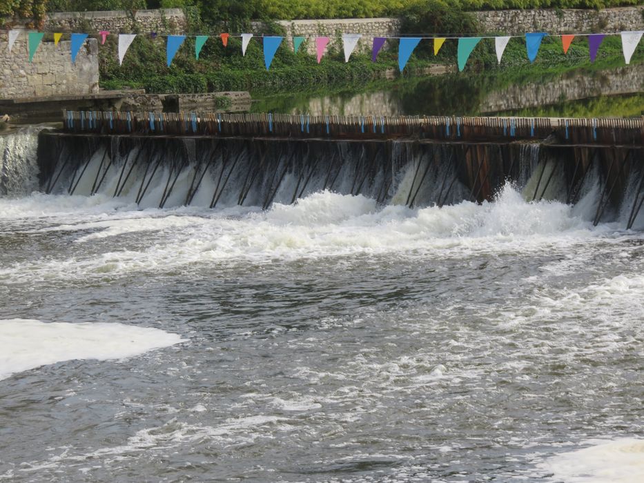 vue partielle du barrage