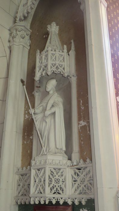 statue du retable latéral sud