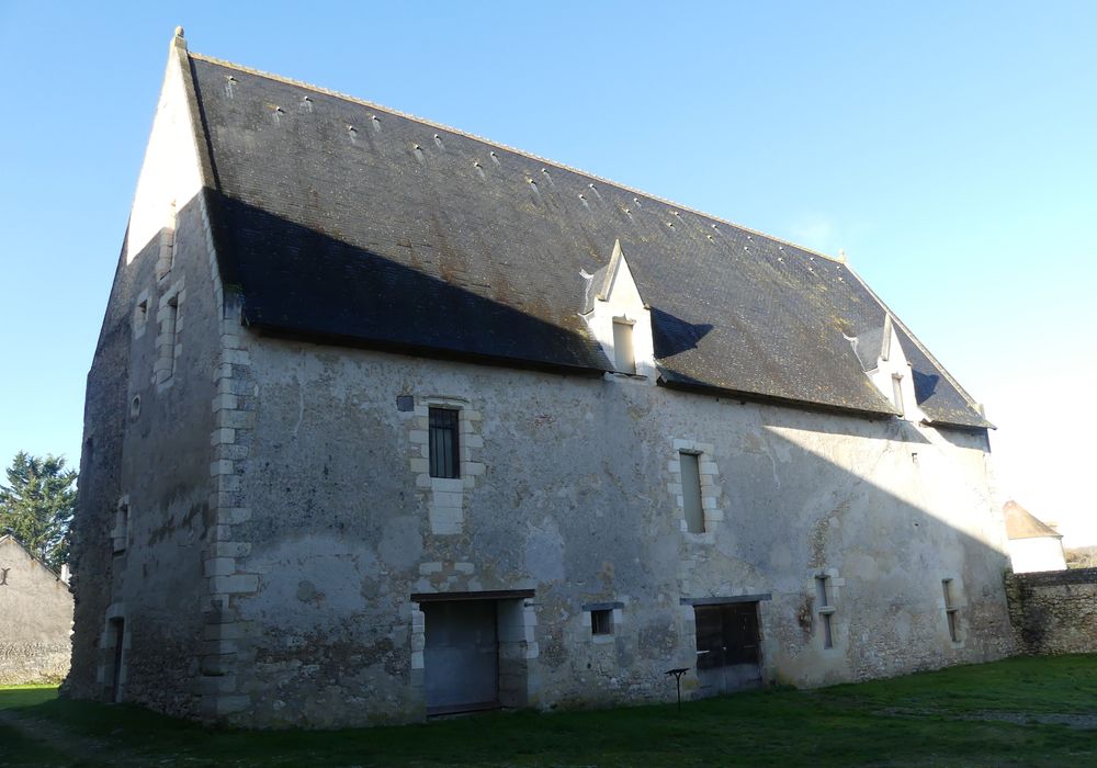 seconde cour, bâtiment ouest, façade est