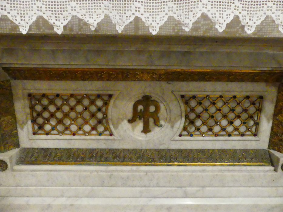 autel secondaire, détail