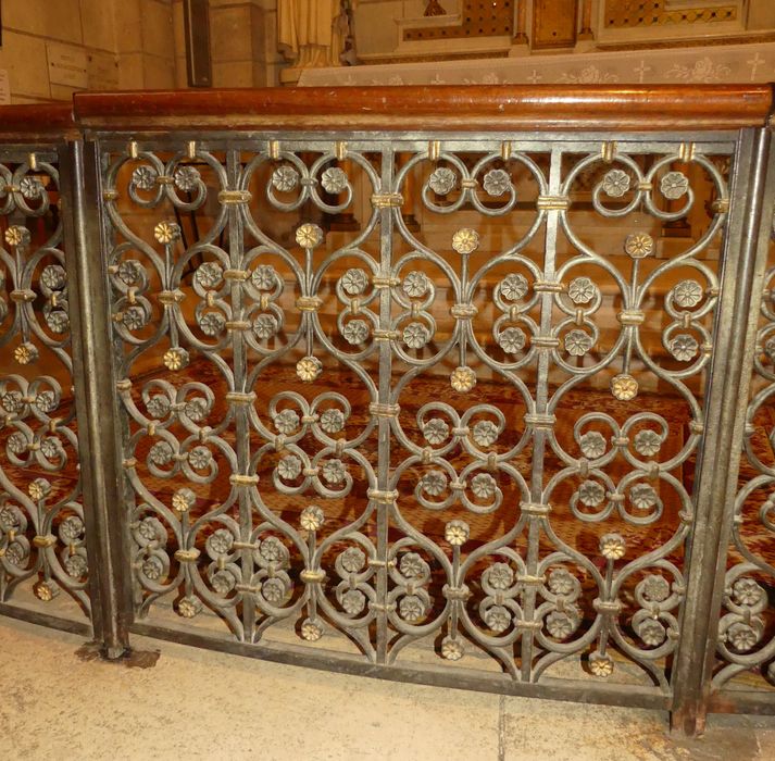 grille de communion, détail