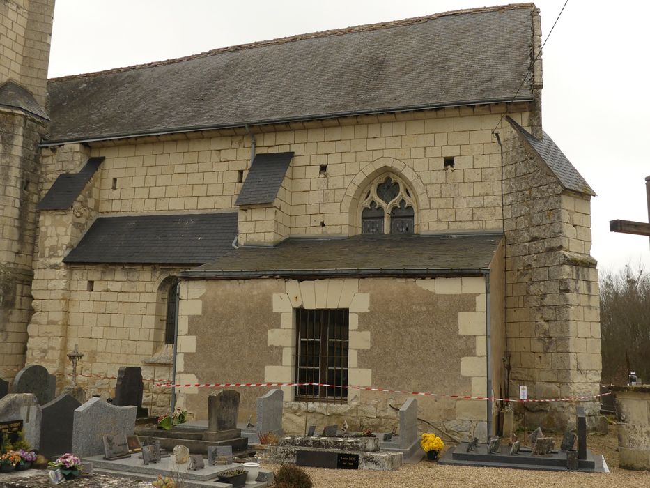 façade latérale sud, vue partielle