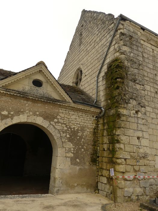 façade ouest, vue partielle