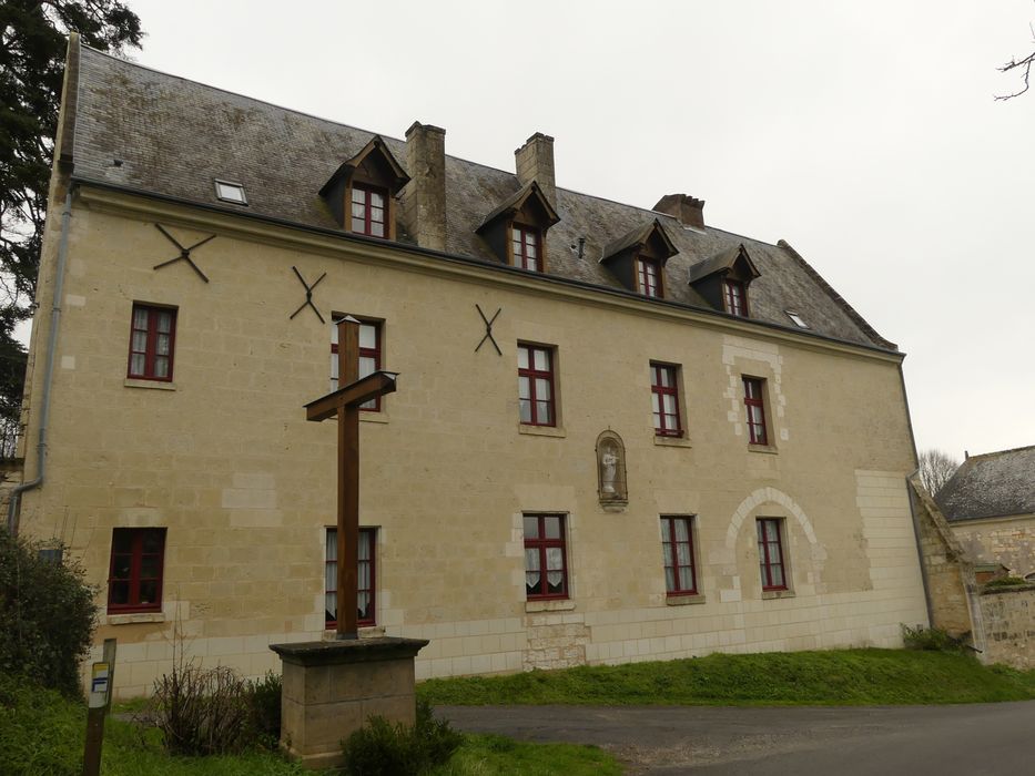 bâtiment ouest, façade ouest