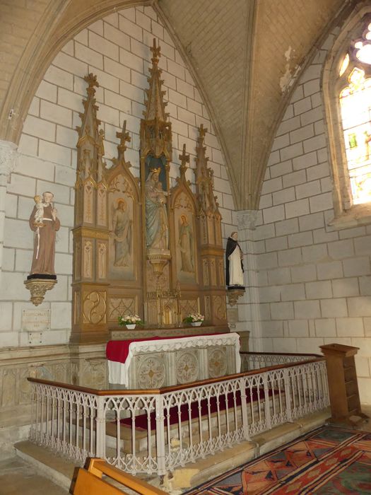 retable secondaire d'une chapelle latérale sud