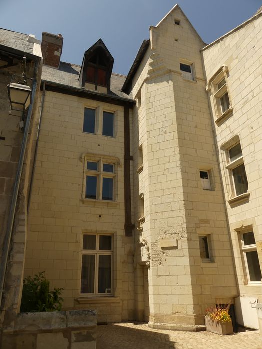 façade sur rue