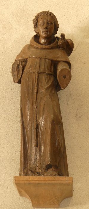 statue : Saint François d'Assise avec un oiseau sur l'épaule - © Ministère de la Culture (France), Conservation des antiquités et des objets d’art d'Indre-et-Loire - Tous droits réservés