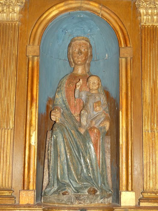 statue : Vierge assise avec l'Enfant Jésus - © Ministère de la Culture (France), Conservation des antiquités et des objets d’art d'Indre-et-Loire - Tous droits réservés