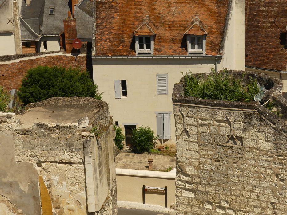 vue partielle des tours depuis le Sud