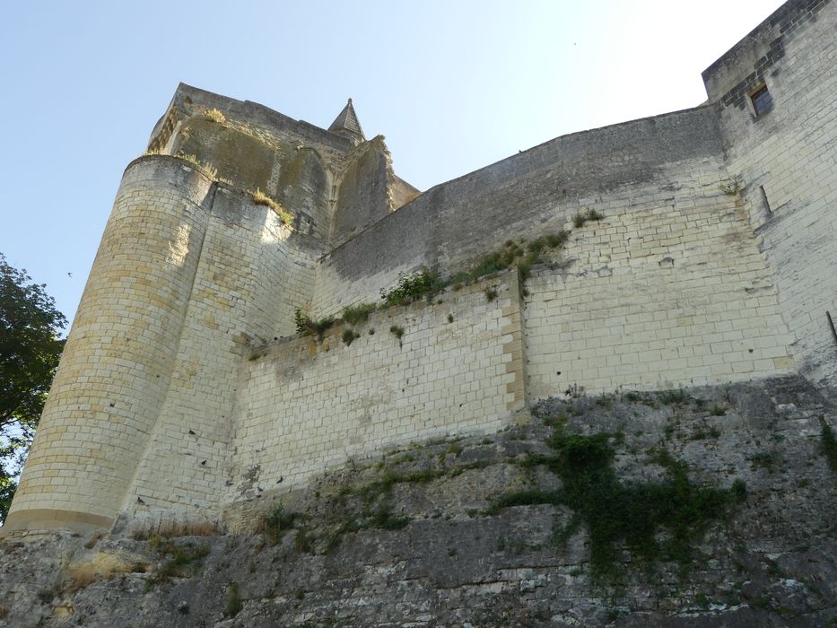 vue partielle de l’enceinte