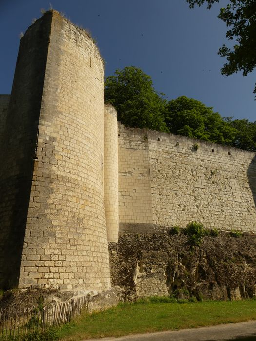 vue partielle de l’enceinte