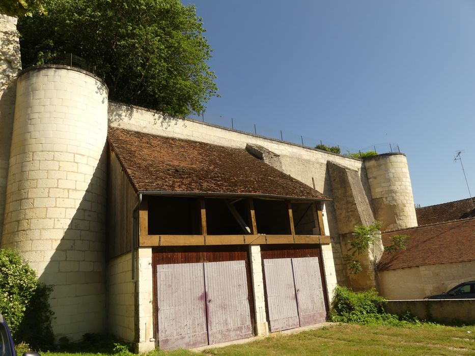 vue partielle de l’enceinte