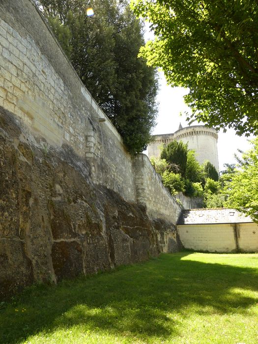 vue partielle de l’enceinte