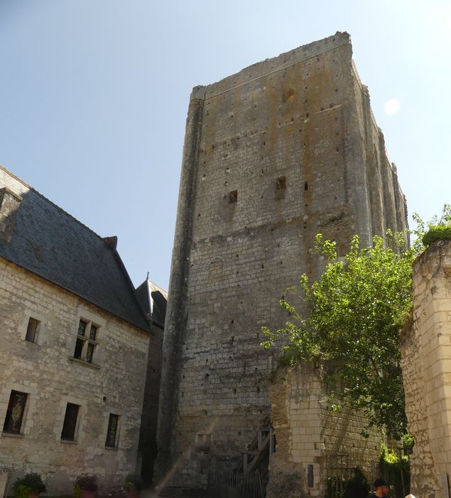 donjon, élévation ouest