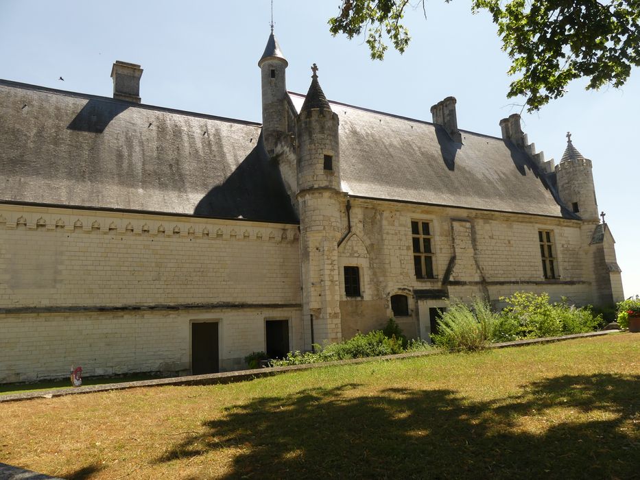 logis royal, façade ouest