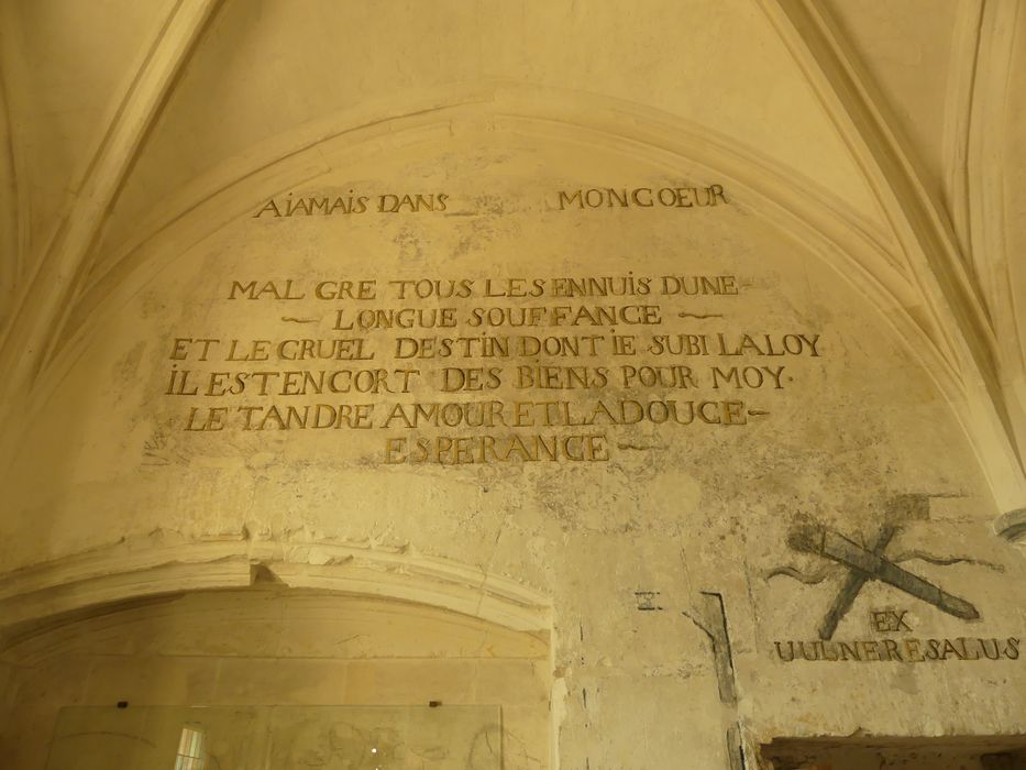 logis royal, cabinet de travail, détail d’une inscription