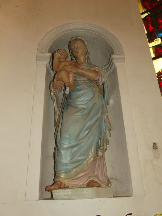 statue : Vierge à l'Enfant