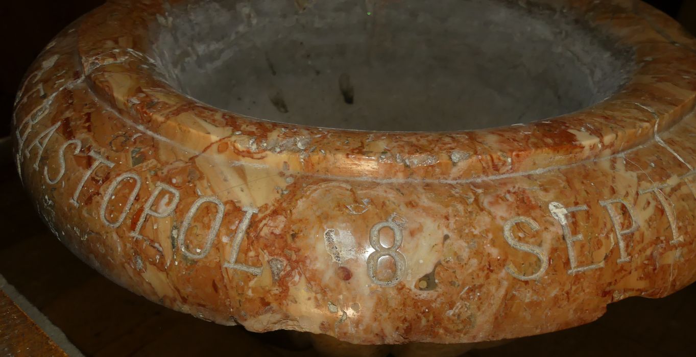 bénitier, détail de l’inscription