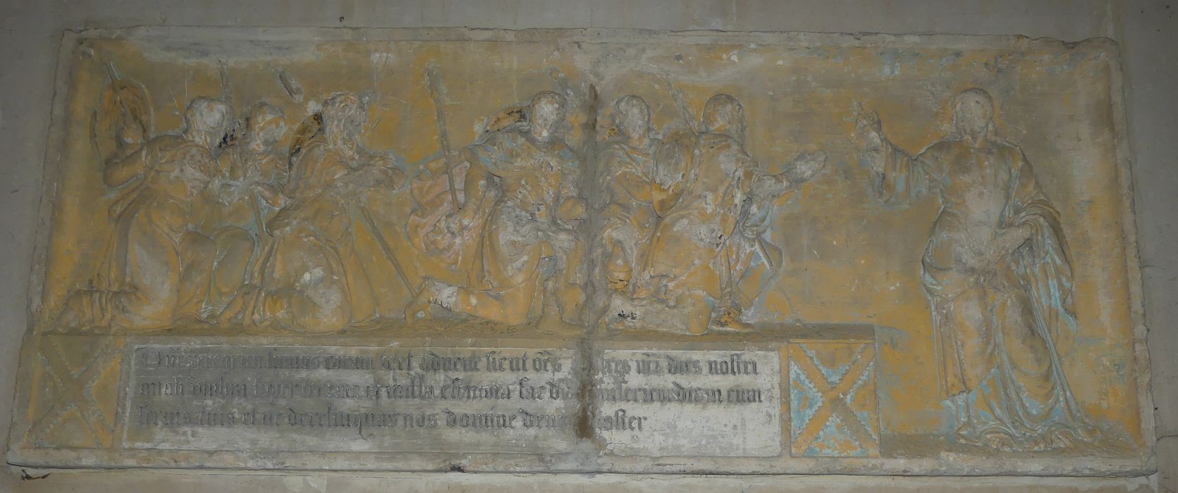 Bas-relief : Christ et donateurs en pélerins