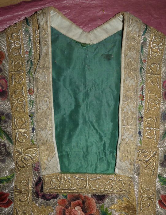 chasuble, détail