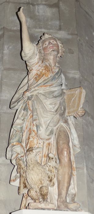 statue : Évangéliste