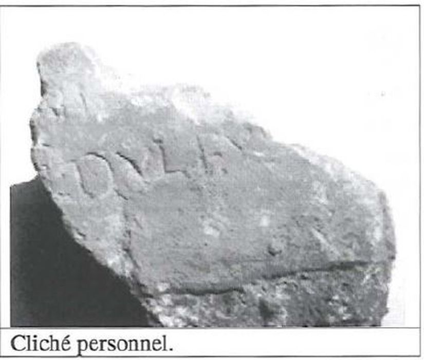 Fragment de plaque commémorative