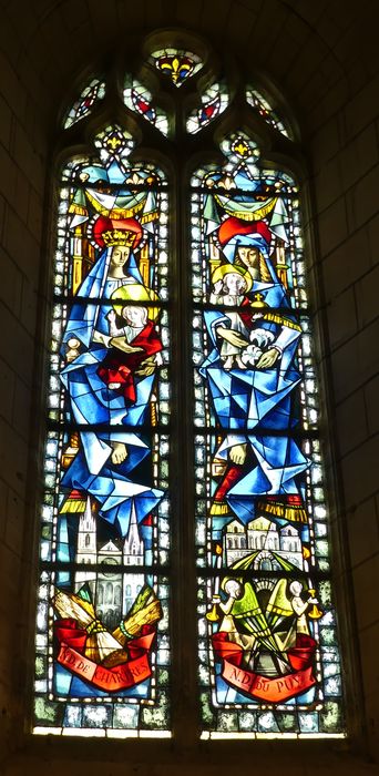 verrière : Notre Dame de Chartres et Notre Dame du Puy