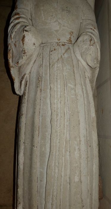 statue (gisant, grandeur nature), détail