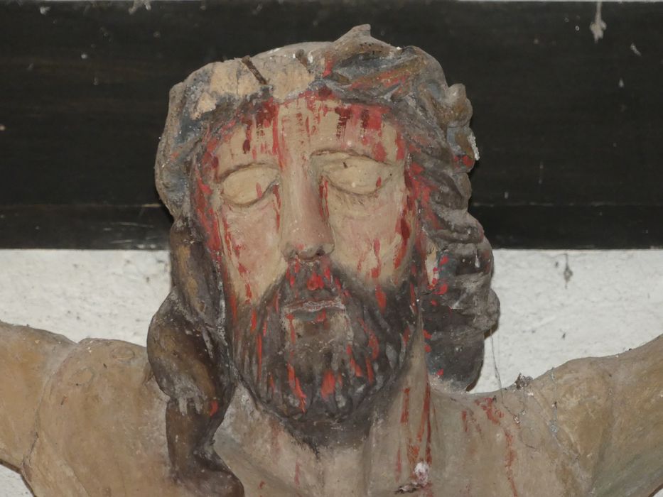 statue : Christ en croix (le), détail