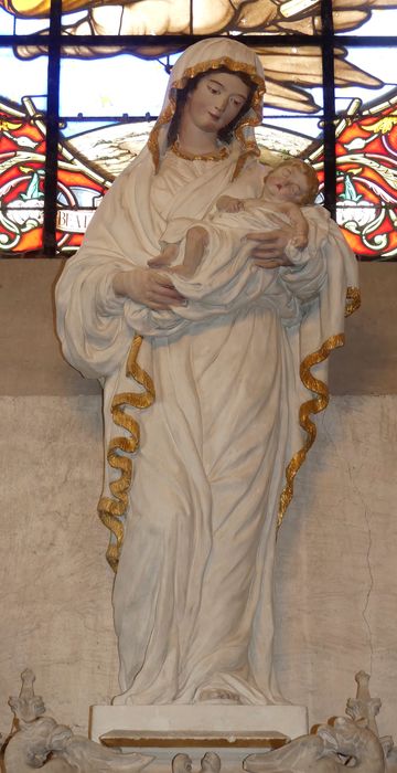 statue : Vierge à l'Enfant
