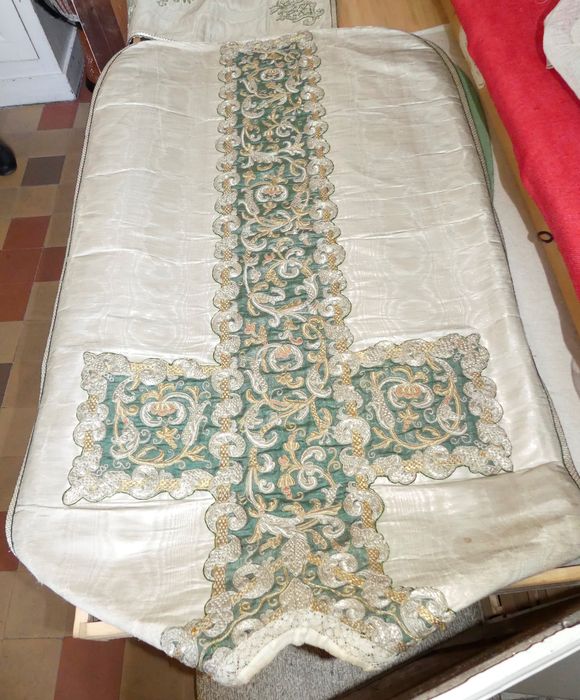 chasuble