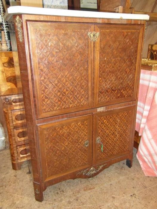 Bas d'armoire  secrétaire à abattant