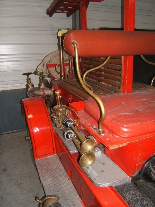 autopompe à incendie dite La Tatan, vue partielle - © Ministère de la Culture (France), Conservation des antiquités et des objets de l’Isère – Tous droits réservés 
