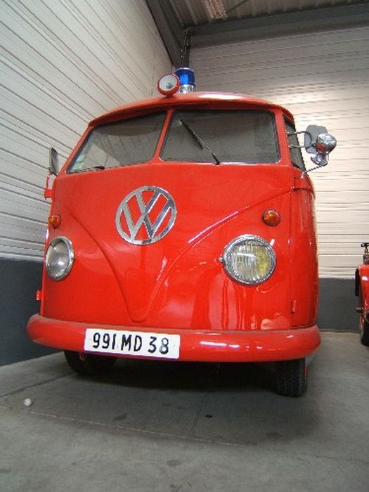 ambulance - © Ministère de la Culture (France), Conservation des antiquités et des objets de l’Isère – Tous droits réservés