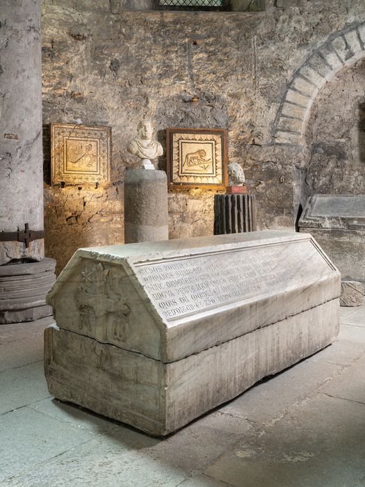 Sarcophage d'Aymar