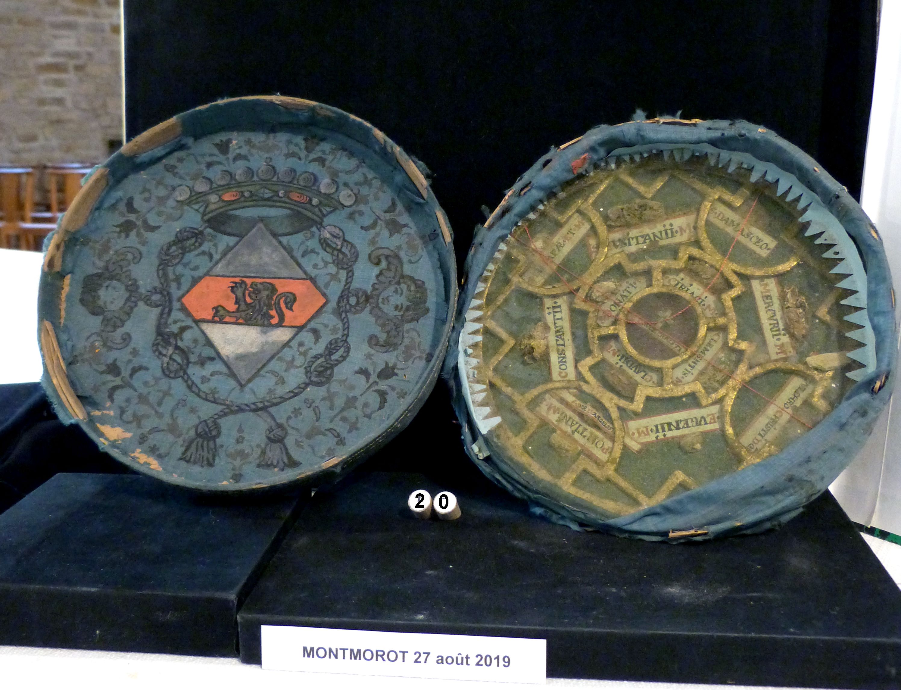boîte reliquaire, vue générale