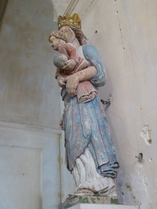 statue : Vierge à l'Enfant